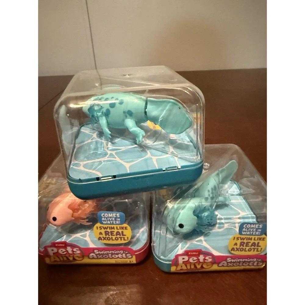 Lot of 3 ZURU Pets Alive Swimming Axolotl Toys Comes Alive‎ In Water